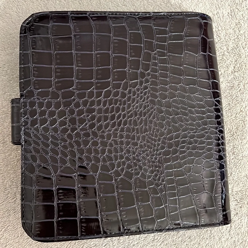 SeneGence International Luxurious Purple Cosmetic Bifold
